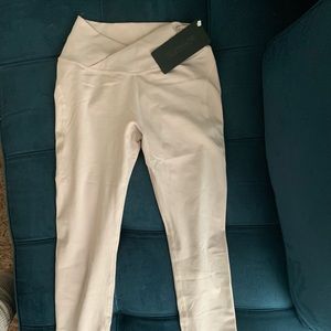 Alphalete Surface Power Legging